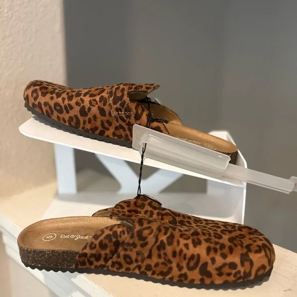 Kids' Tate Clogs Cat & Jack™ Cheetah Sz 5 Slip-on Mule Contoured Footbed NEW - Picture 2 of 6